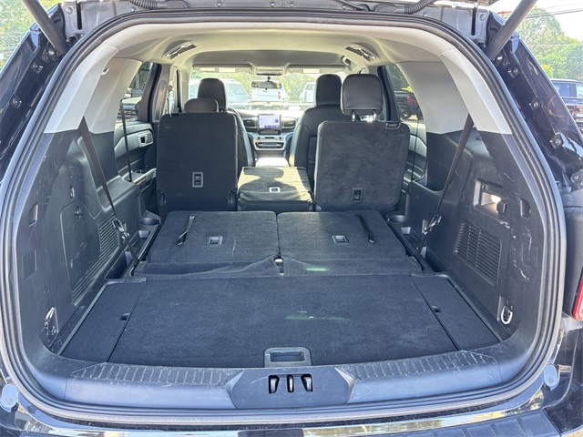 Vehicle image 18 of 26