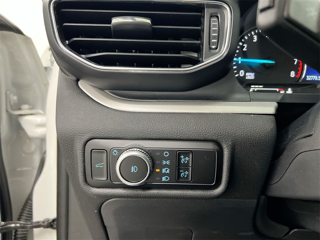 2023 Ford Explorer XLT Image 28 of 28