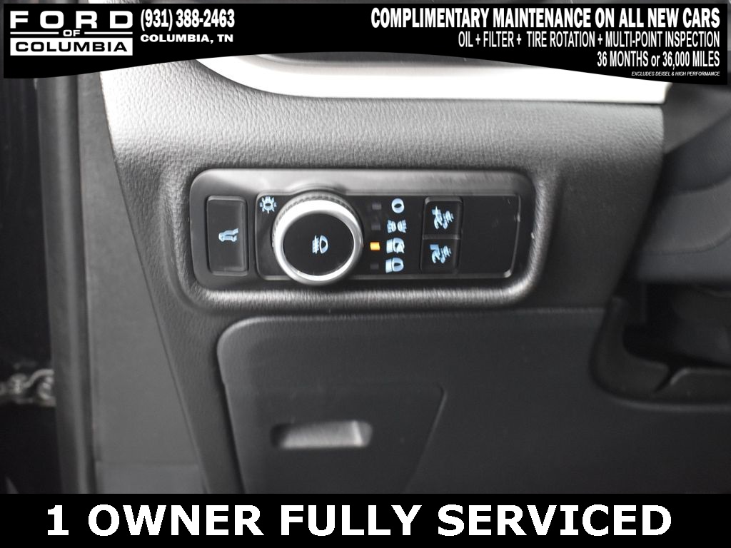 Vehicle image 41 of 43
