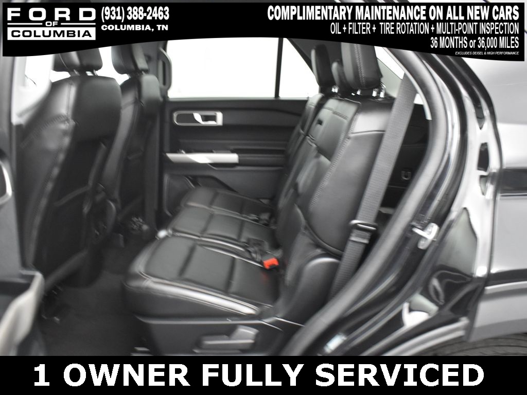 Vehicle image 33 of 43