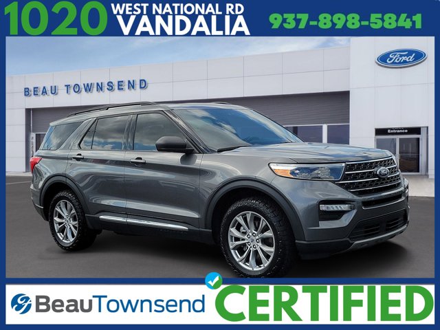 2023 Ford Explorer XLT Image 2 of 30