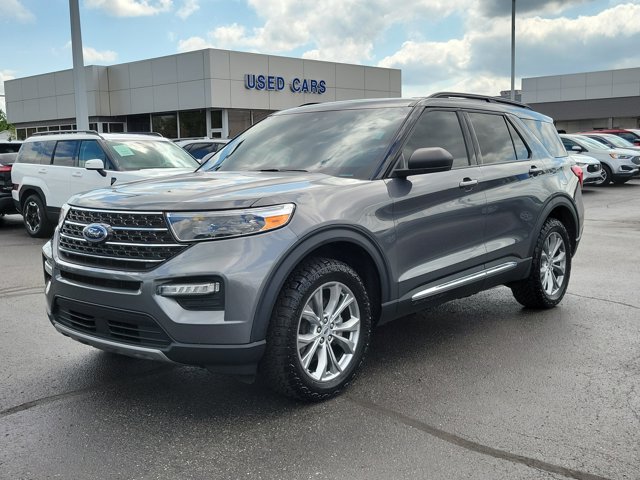 2023 Ford Explorer XLT Image 1 of 30