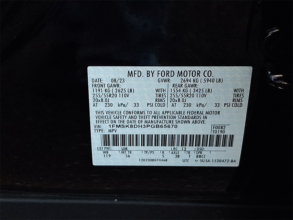 2023 Ford Explorer XLT Image 26 of 34