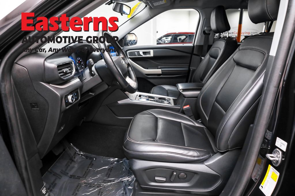 2023 Ford Explorer XLT Image 48 of 64