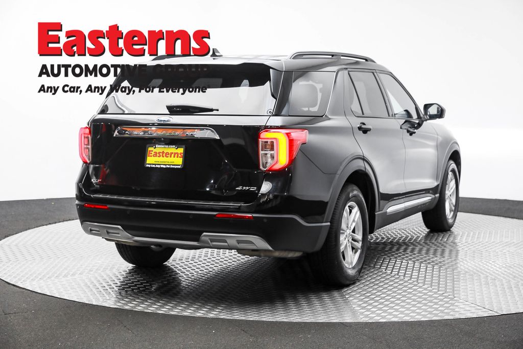 2023 Ford Explorer XLT Image 25 of 64