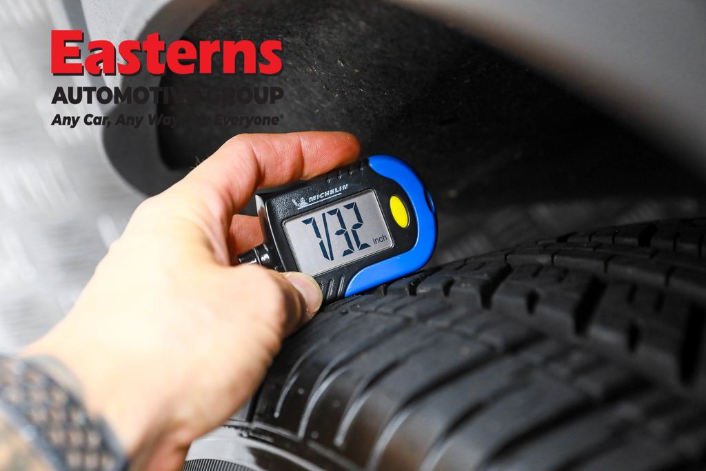 2023 Ford Explorer XLT Image 56 of 64