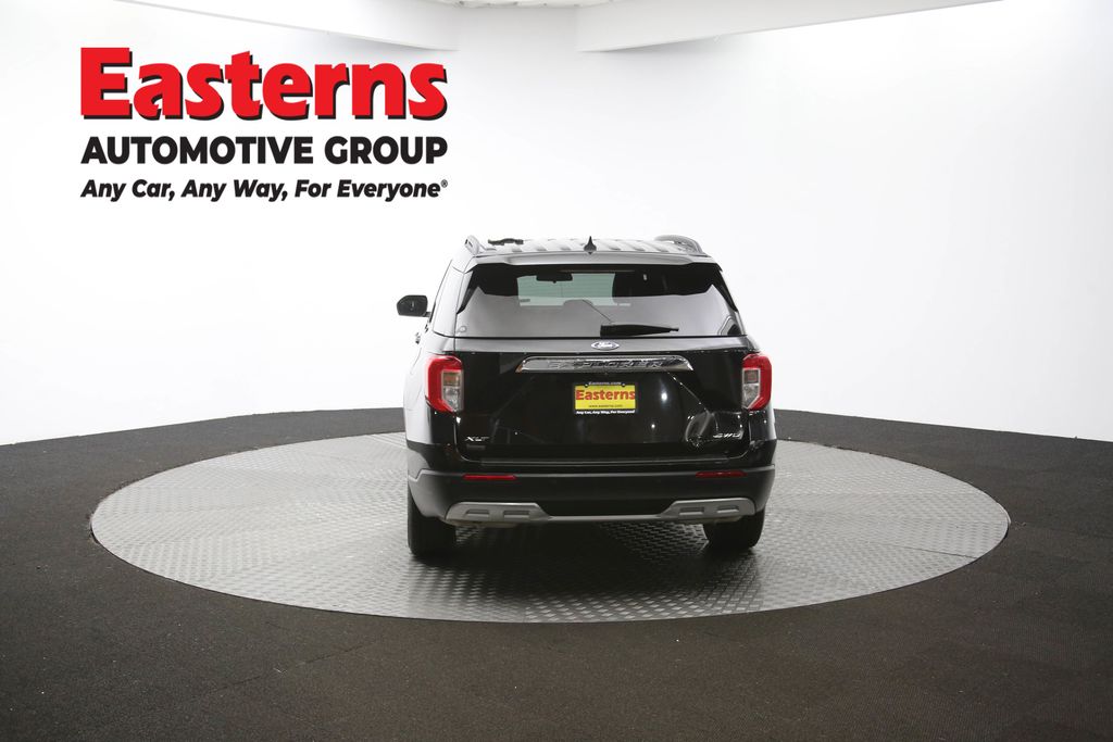 2023 Ford Explorer XLT Image 27 of 64