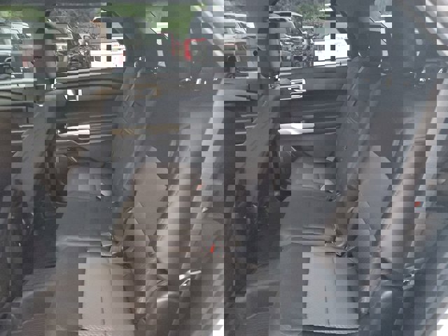 2023 Ford Explorer XLT Image 14 of 30