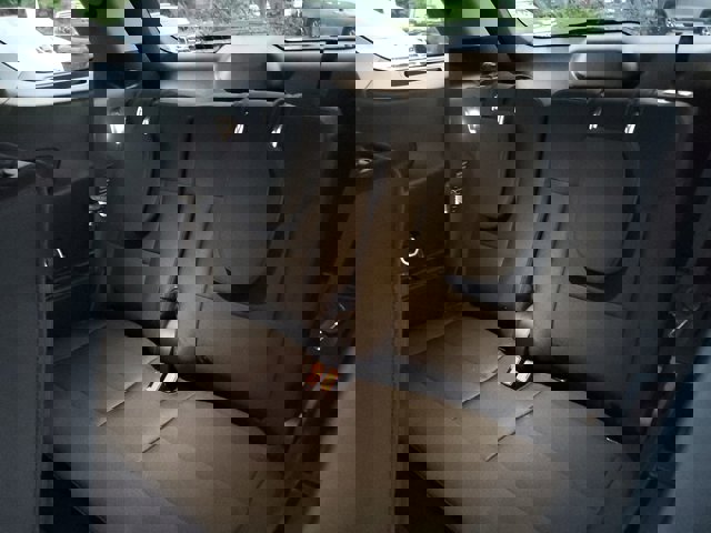 2023 Ford Explorer XLT Image 15 of 30