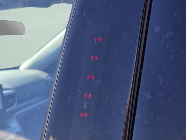 2023 Ford Explorer XLT Image 29 of 31