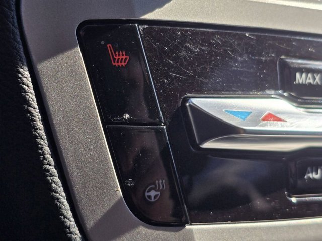 2023 Ford Explorer XLT Image 25 of 31