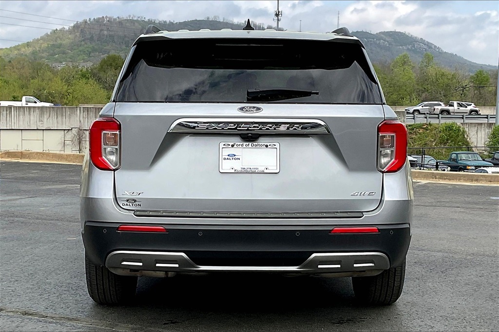 Vehicle image 3 of 25