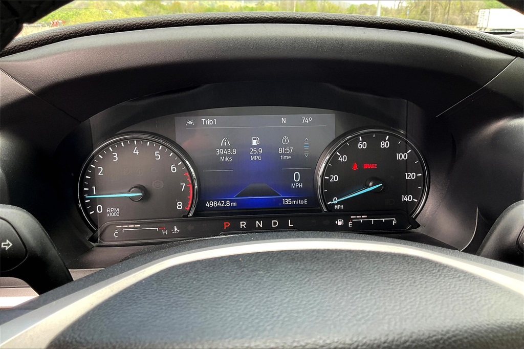 Vehicle image 14 of 25