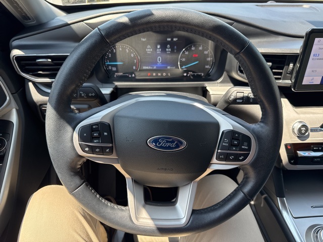 2023 Ford Explorer XLT Image 46 of 47