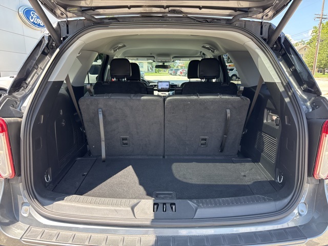 2023 Ford Explorer XLT Image 21 of 47
