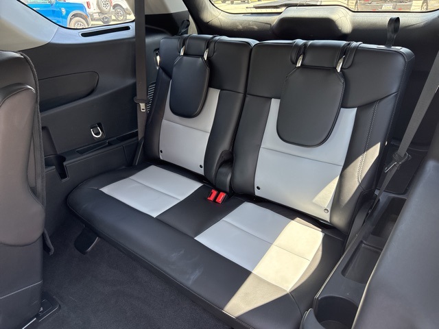 2023 Ford Explorer XLT Image 25 of 47