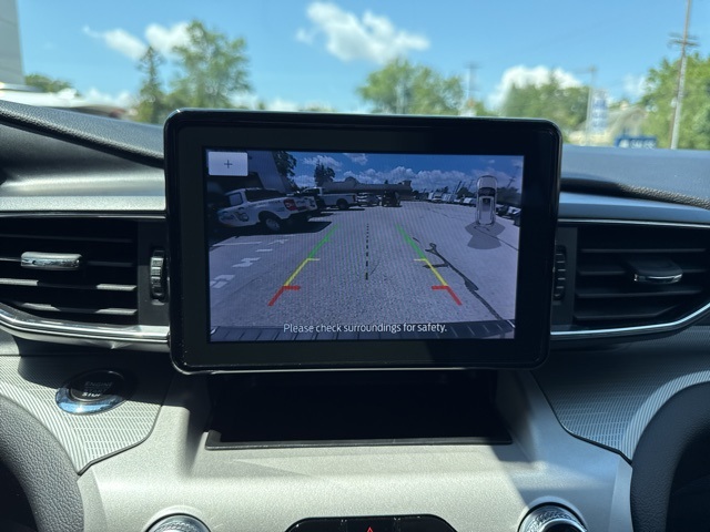 2023 Ford Explorer XLT Image 40 of 47