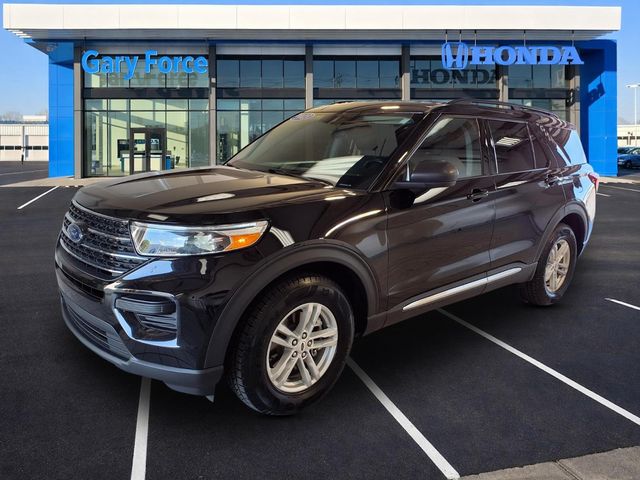 2023 Ford Explorer XLT Image 1 of 28