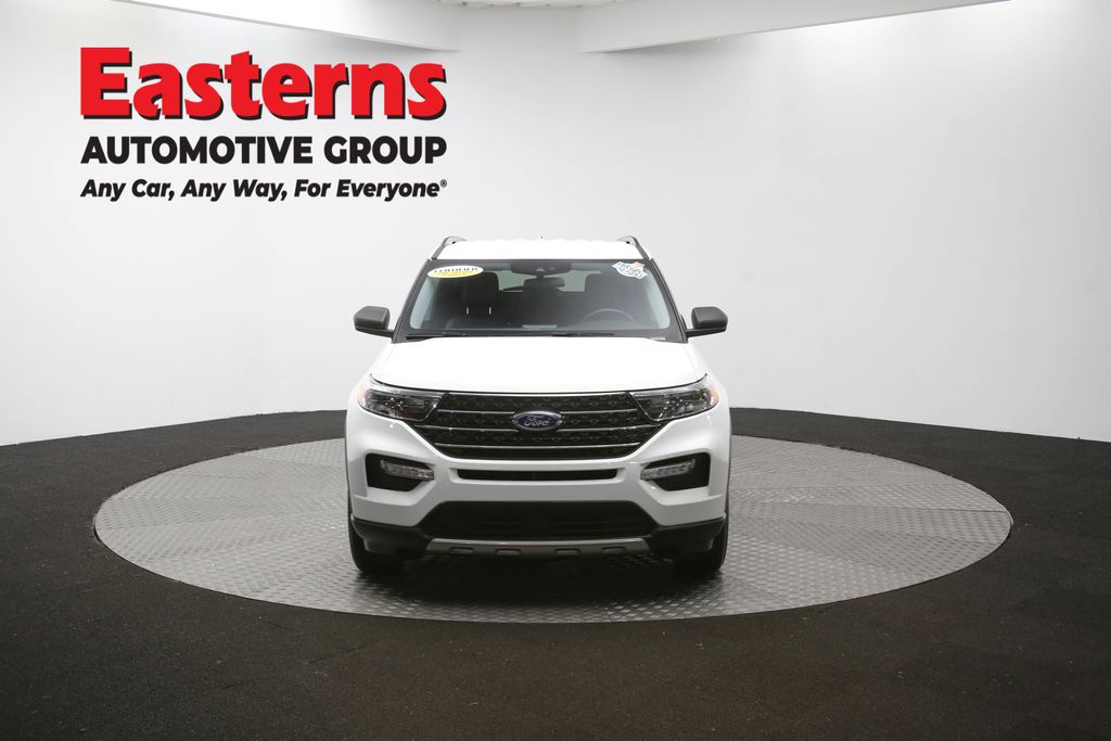 2023 Ford Explorer XLT Image 7 of 64