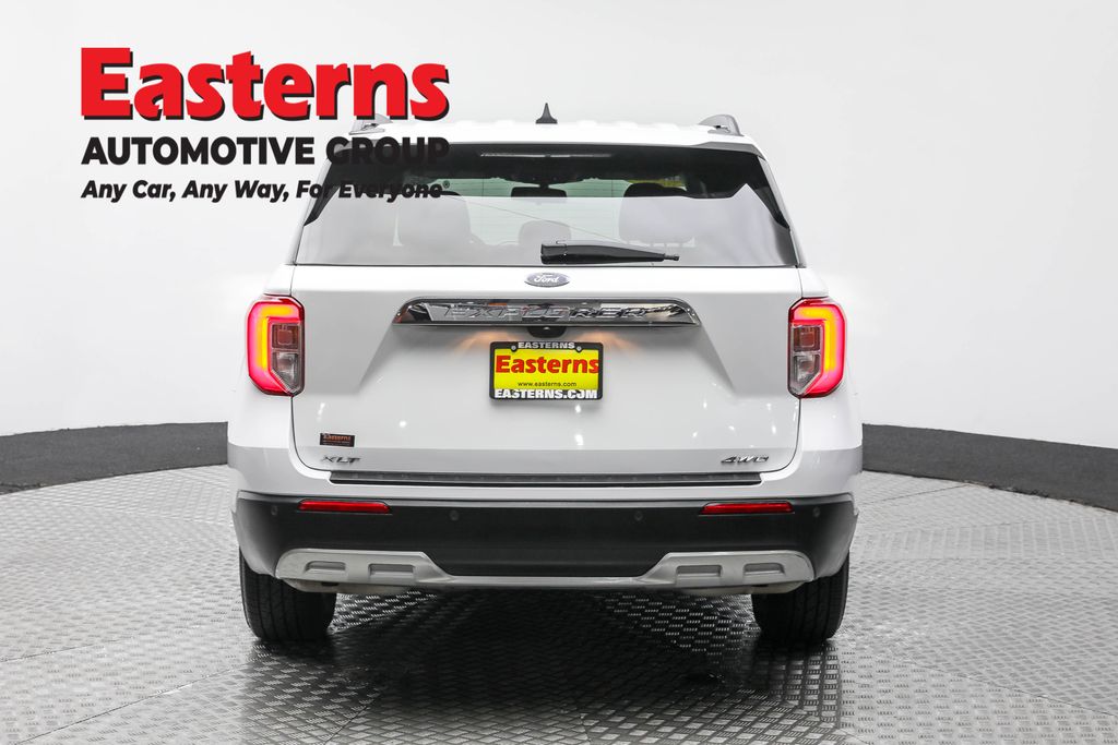 2023 Ford Explorer XLT Image 26 of 64