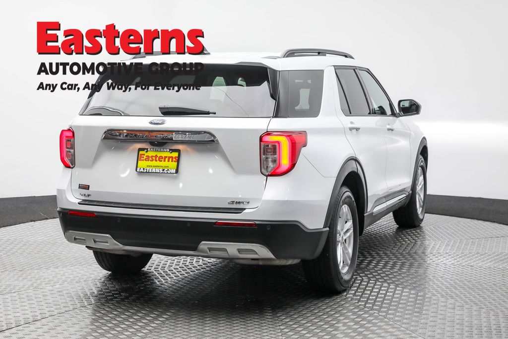 2023 Ford Explorer XLT Image 22 of 64