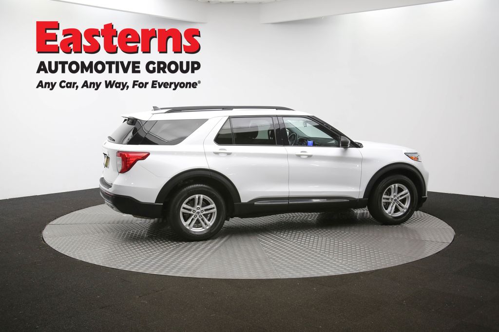 2023 Ford Explorer XLT Image 23 of 64