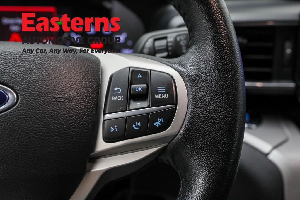 2023 Ford Explorer XLT Image 49 of 64