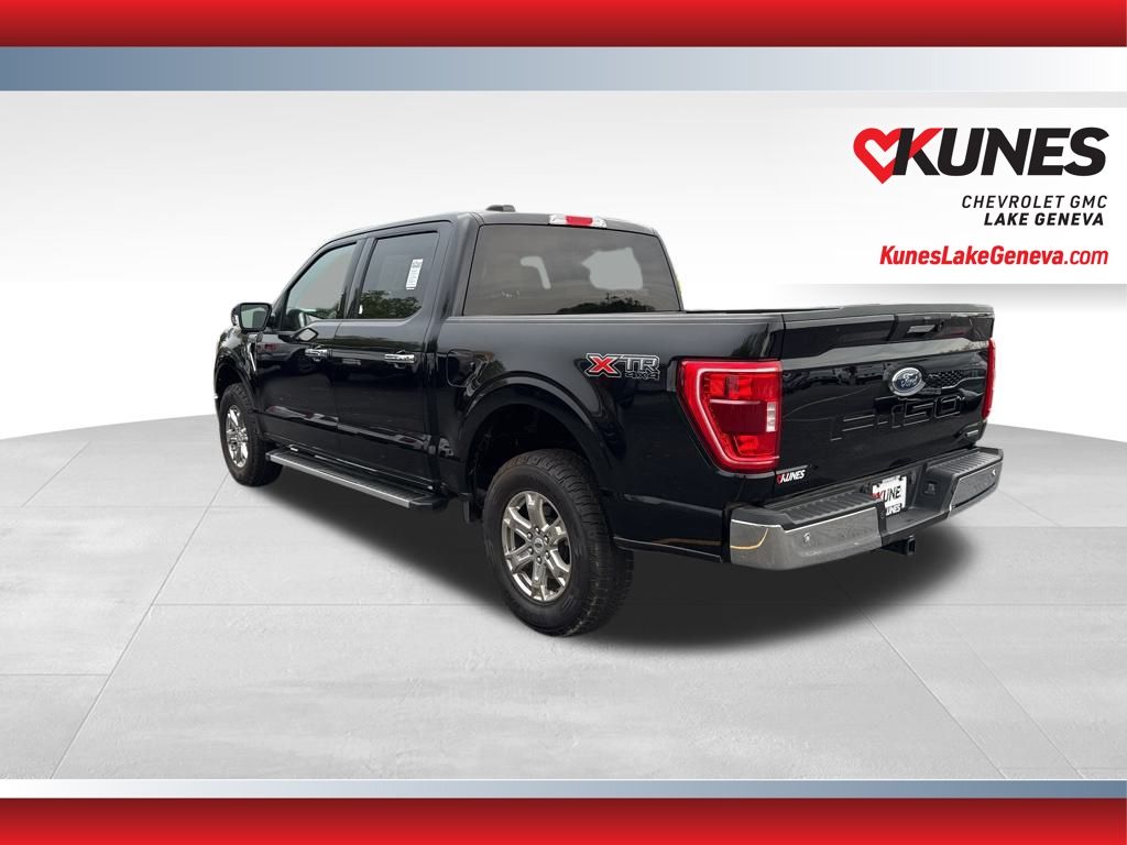 Vehicle image 8 of 46