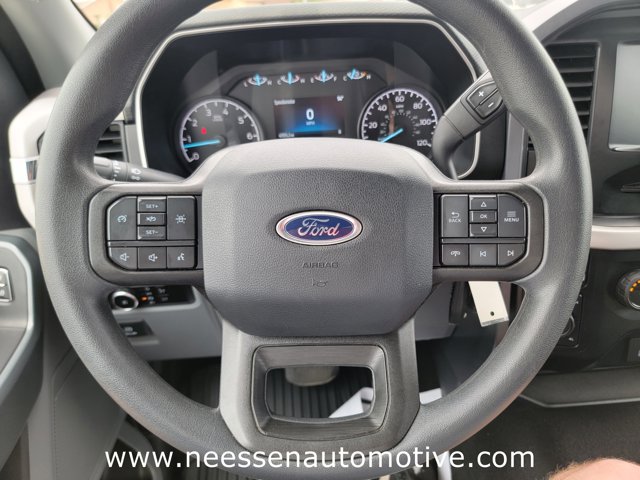 Vehicle image 19 of 38