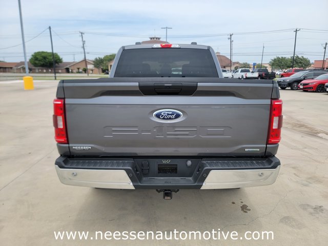 Vehicle image 5 of 38