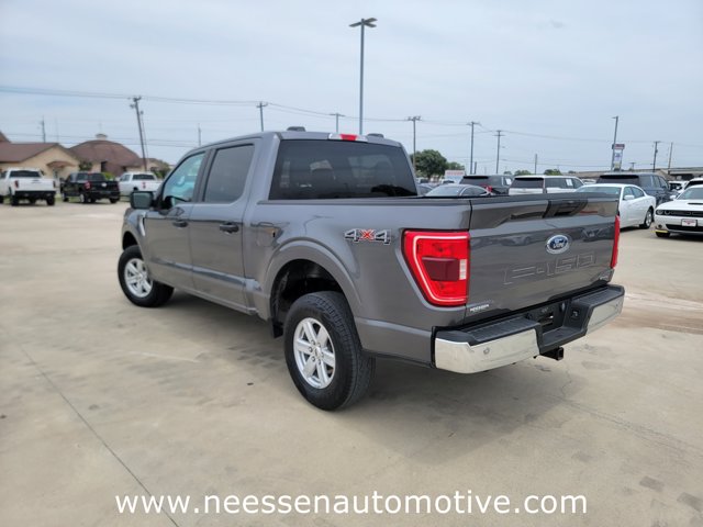 Vehicle image 6 of 38