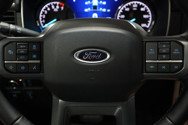 Vehicle image 15 of 34