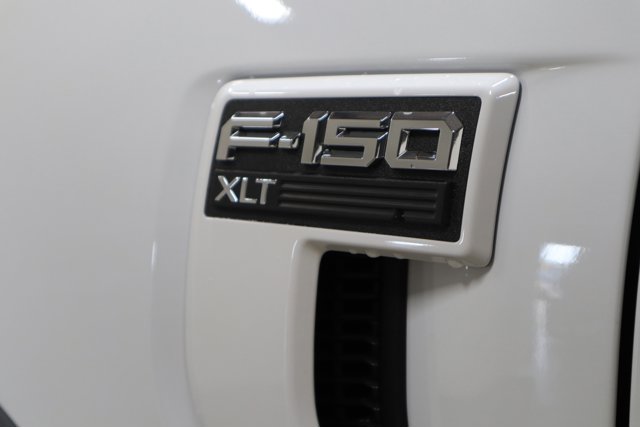 Vehicle image 6 of 34