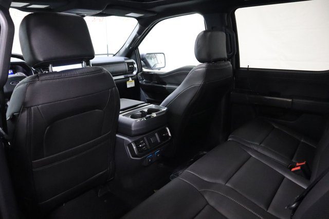 Vehicle image 12 of 34