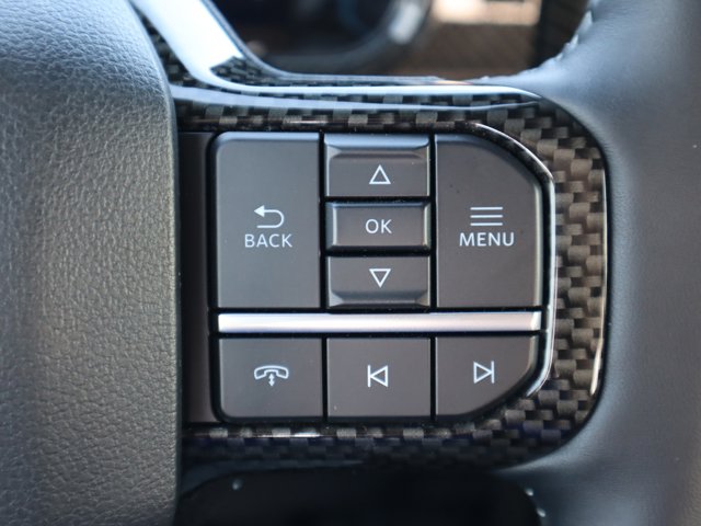 Vehicle image 20 of 39