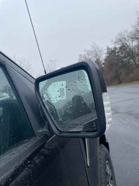 Vehicle image 11 of 36