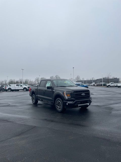 Vehicle image 7 of 36