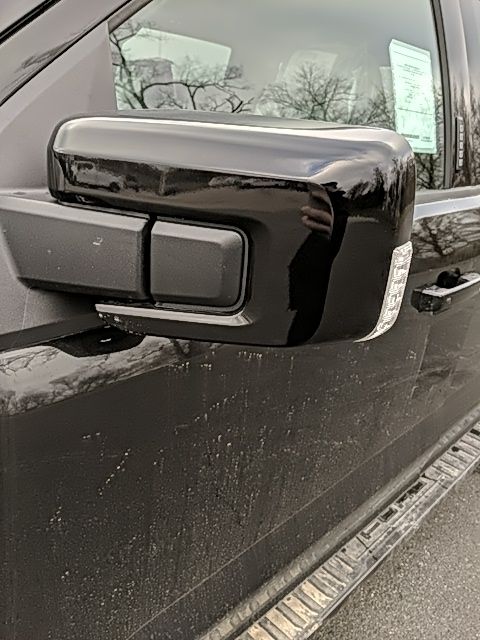 Vehicle image 10 of 36