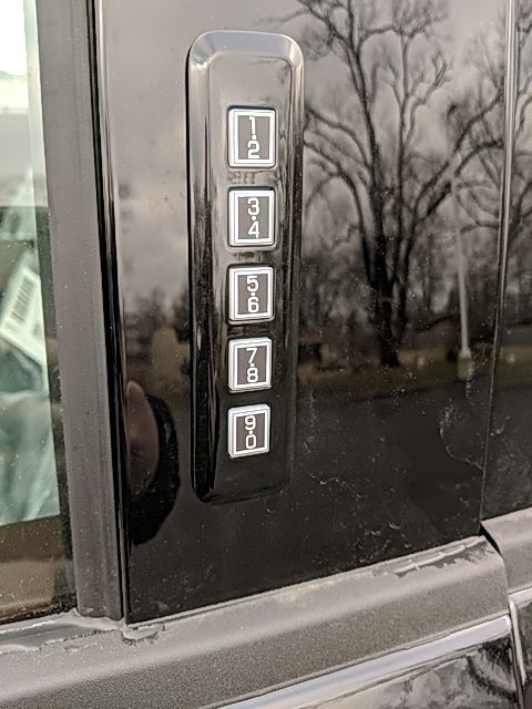 Vehicle image 13 of 36