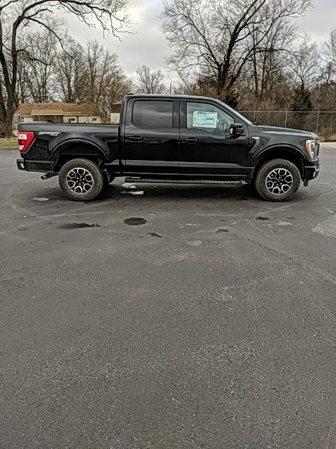 Vehicle image 7 of 36