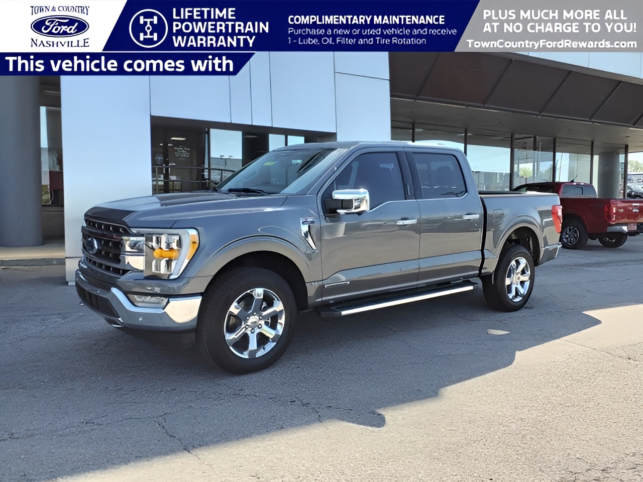 Vehicle image 16 of 18