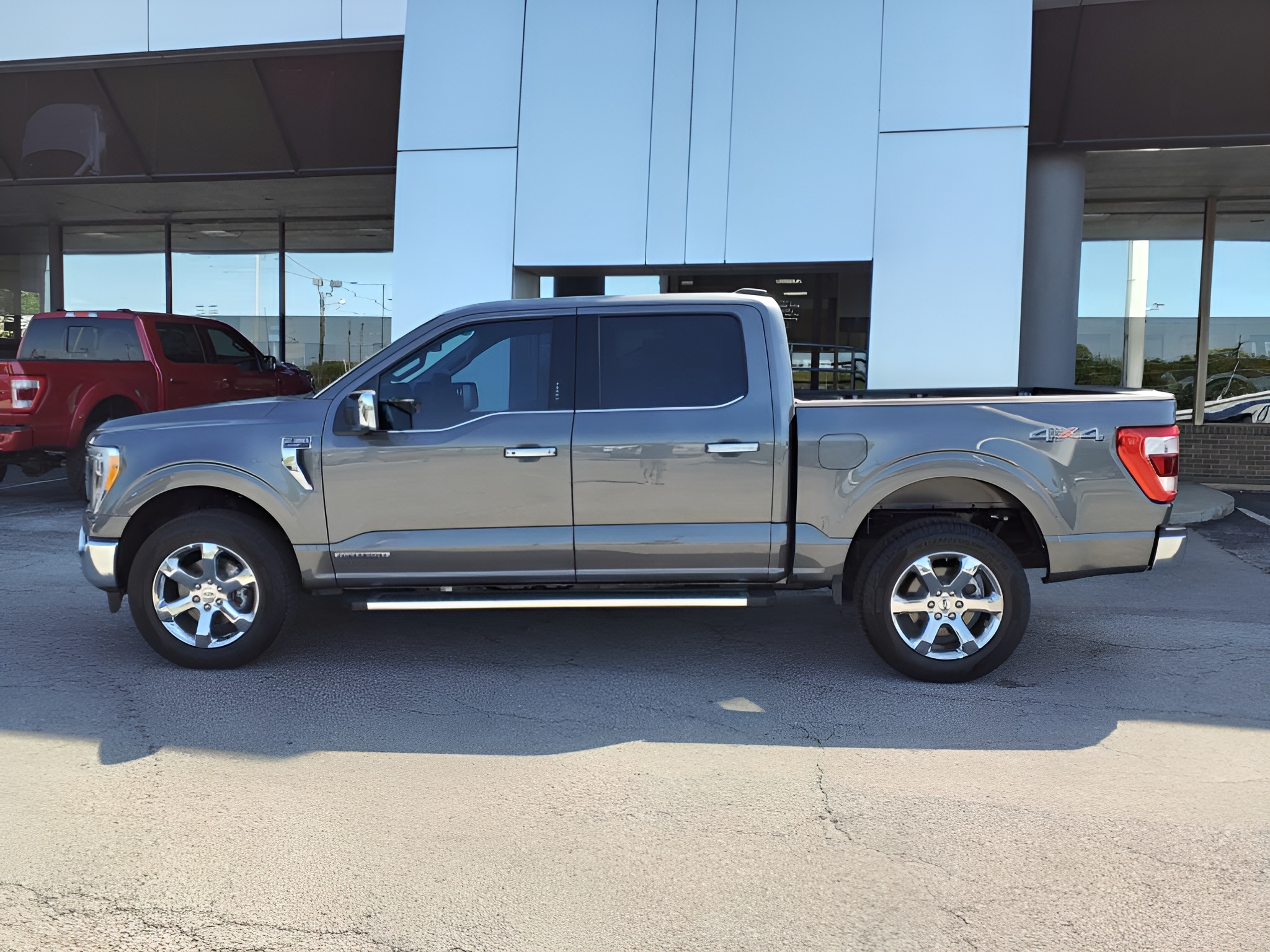 Vehicle image 18 of 18