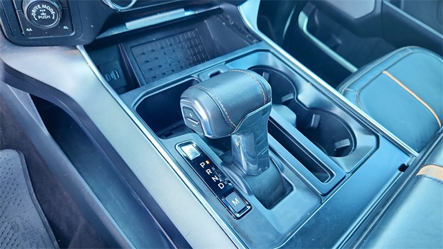 Vehicle image 14 of 35