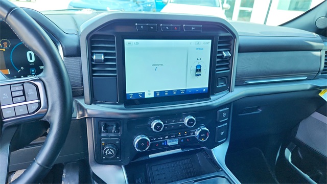 Vehicle image 17 of 35
