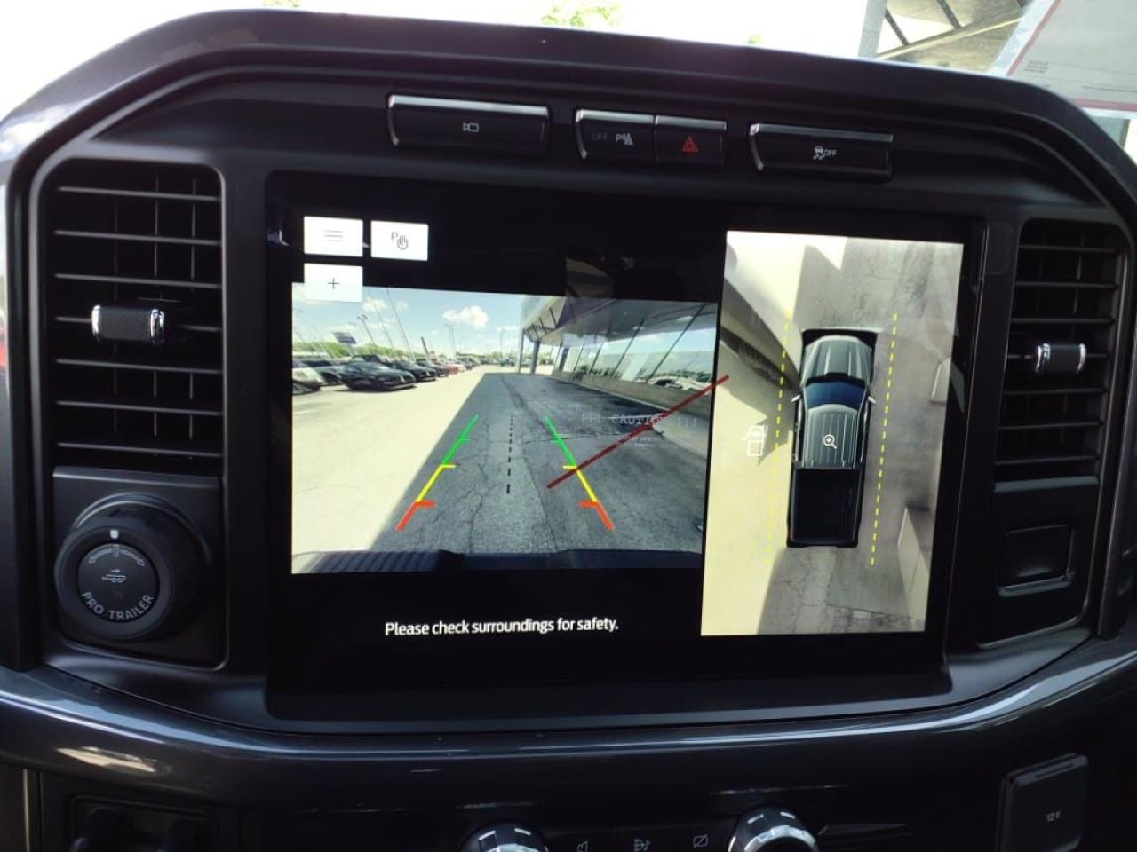 2023 Ford F-150 XLT Image 9 of 15