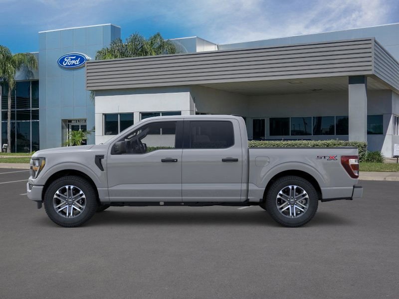 Vehicle image 8 of 22