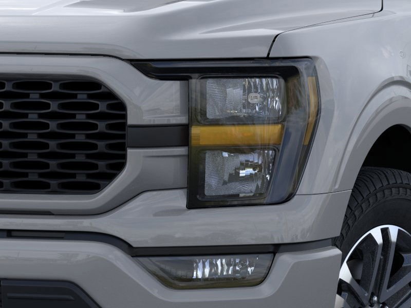 Vehicle image 19 of 22