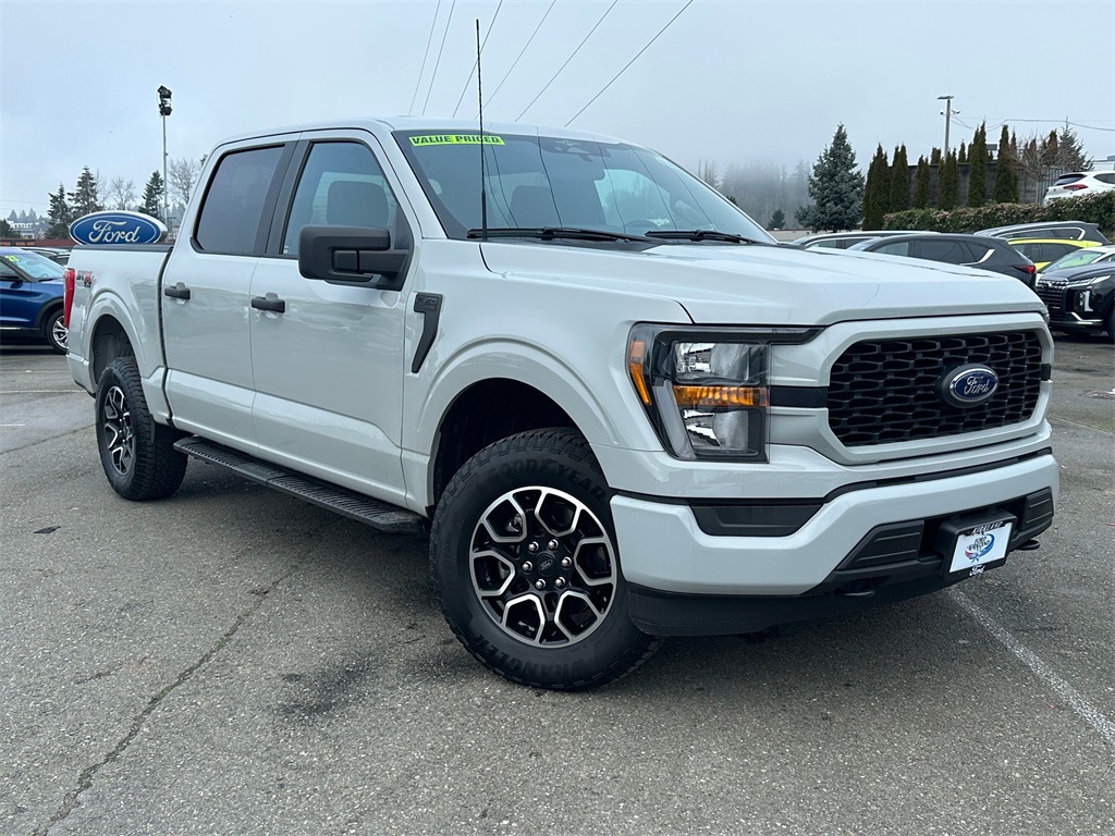 Vehicle image 3 of 30