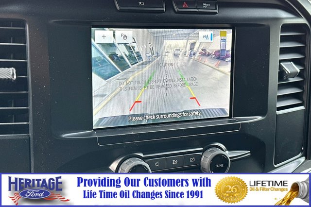 Vehicle image 16 of 22