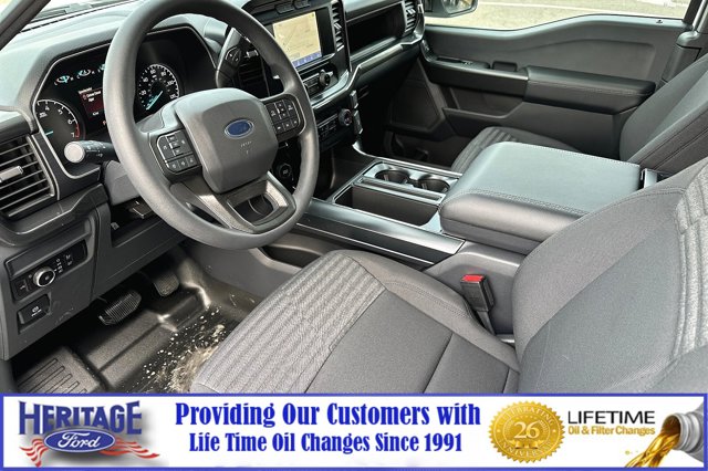Vehicle image 7 of 22